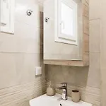 Seadrop Apartahotel 3*