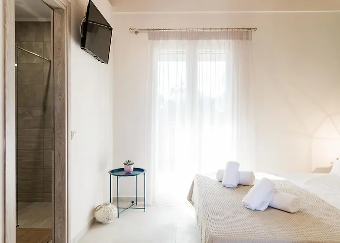 Seadrop Aparthotel Lefkáda